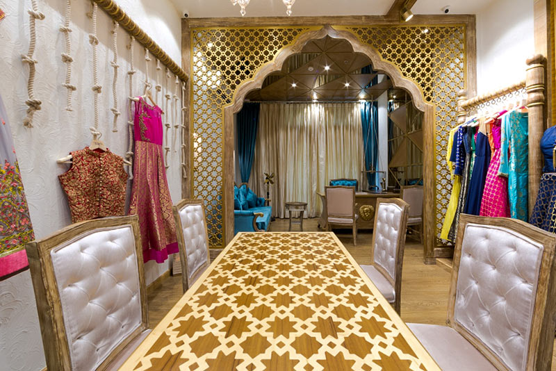 Tulips 5 at interior design studio | ID Studio